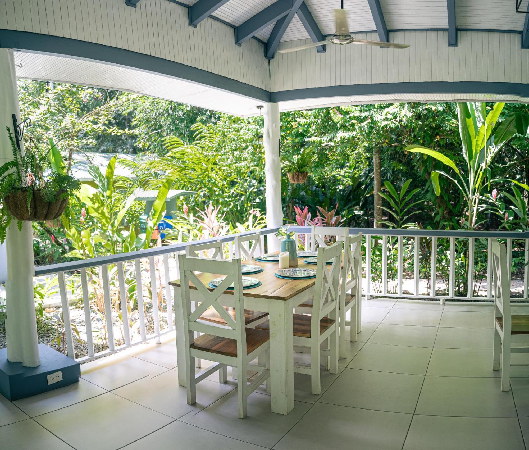 Hotel Villas Gaia Ecolodge Uvita Extérieur photo